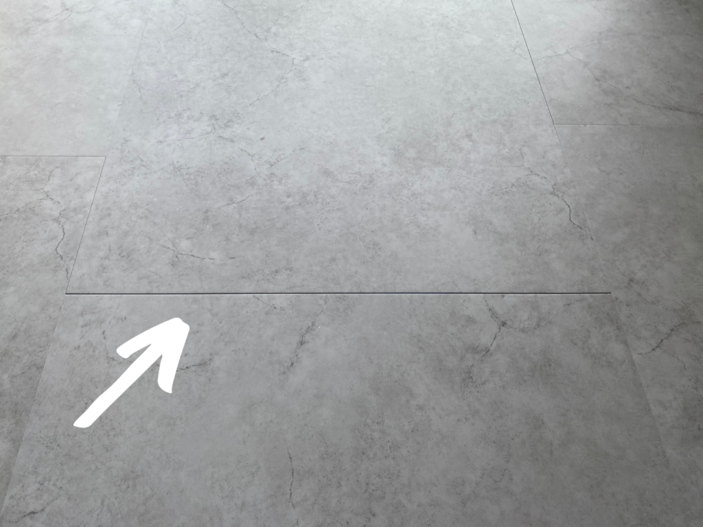 賃貸】置くだけ憧れのコンクリート床に！フルアタイルで簡単DIY 